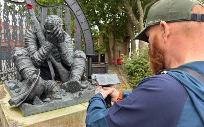 Scan of the Wilfred Owen statue