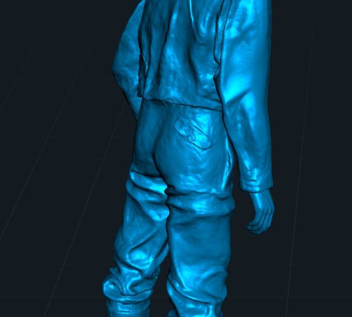 Using the original Creality Otter to 3D scan the Burscough airman monument outdoors.