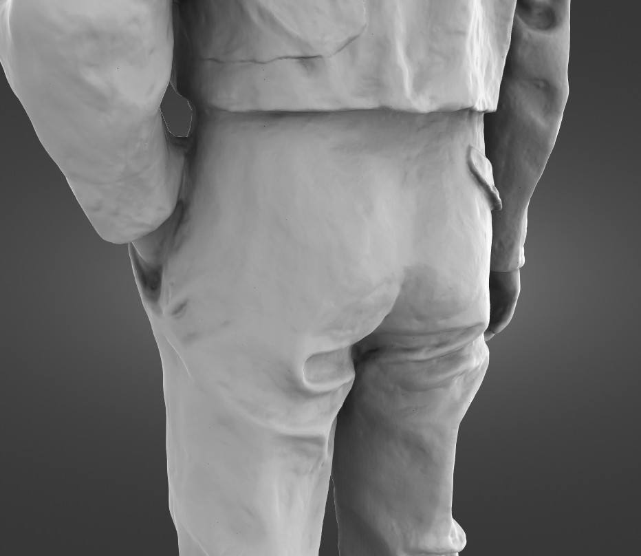 Using the original Creality Otter to 3D scan the Burscough airman monument outdoors.