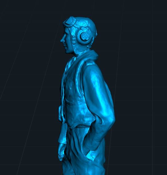 Using the original Creality Otter to 3D scan the Burscough airman monument outdoors.
