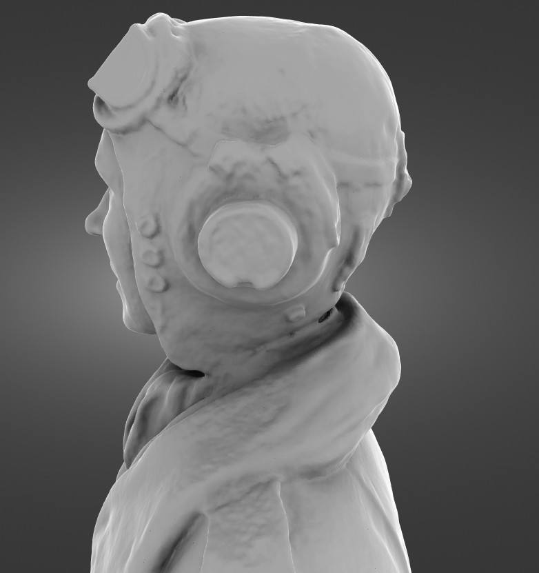 Using the original Creality Otter to 3D scan the Burscough airman monument outdoors.