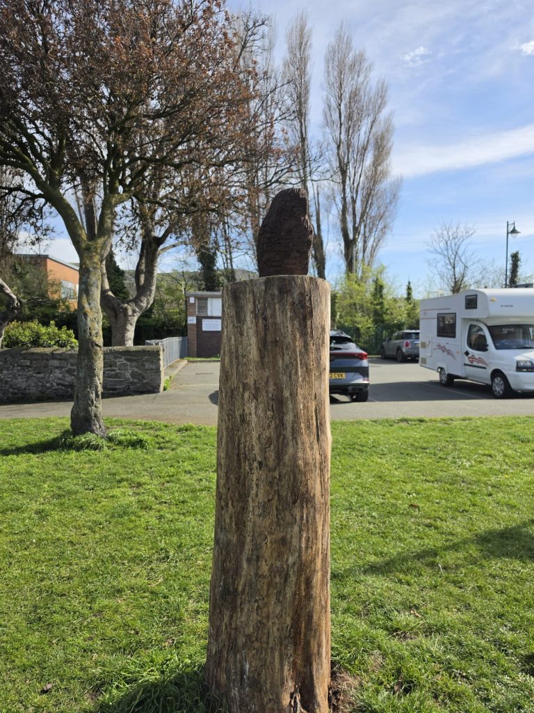 Highly detailed digital 3D model of the Coronation Gardens owl sculpture.
Categories and Tags