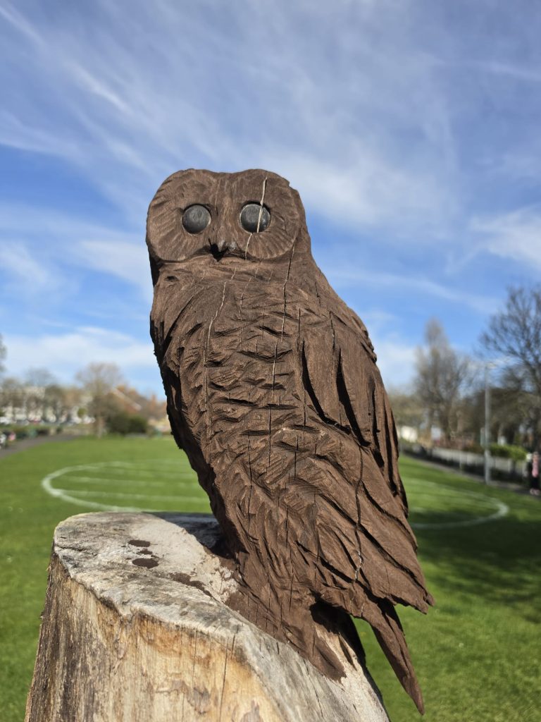 Highly detailed digital 3D model of the Coronation Gardens owl sculpture.
Categories and Tags