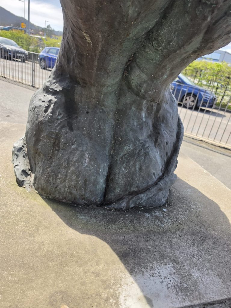 Highly detailed digital 3D model of the Prestatyn Mother and Child sculpture.