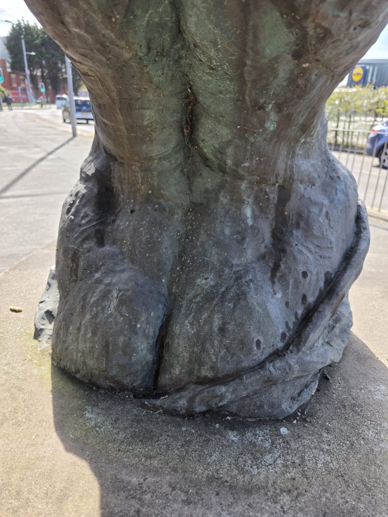 Highly detailed digital 3D model of the Prestatyn Mother and Child sculpture.